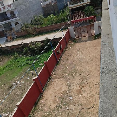 Savitri Garden Mayapuri Colony Chaatnag Road Jhunsi Prayagraj Jhusi 외부 사진