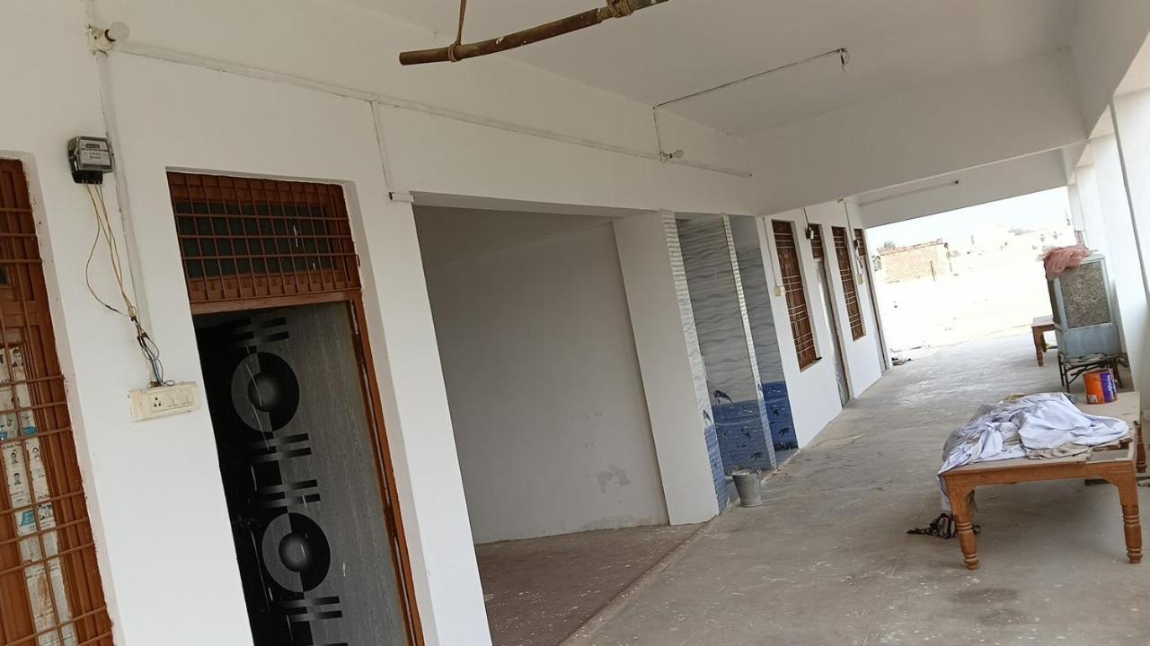 Savitri Garden Mayapuri Colony Chaatnag Road Jhunsi Prayagraj Jhusi 외부 사진